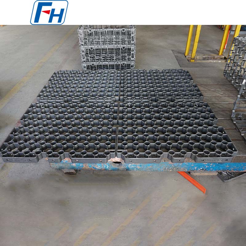 高負荷炉用途向けの鋳造および製造された炉トレイ | FH®