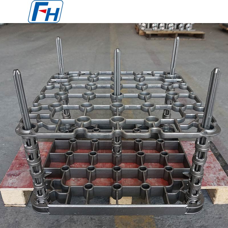 ボックス型炉に適した 1.4848 合金油冷トレイ治具 | FH®